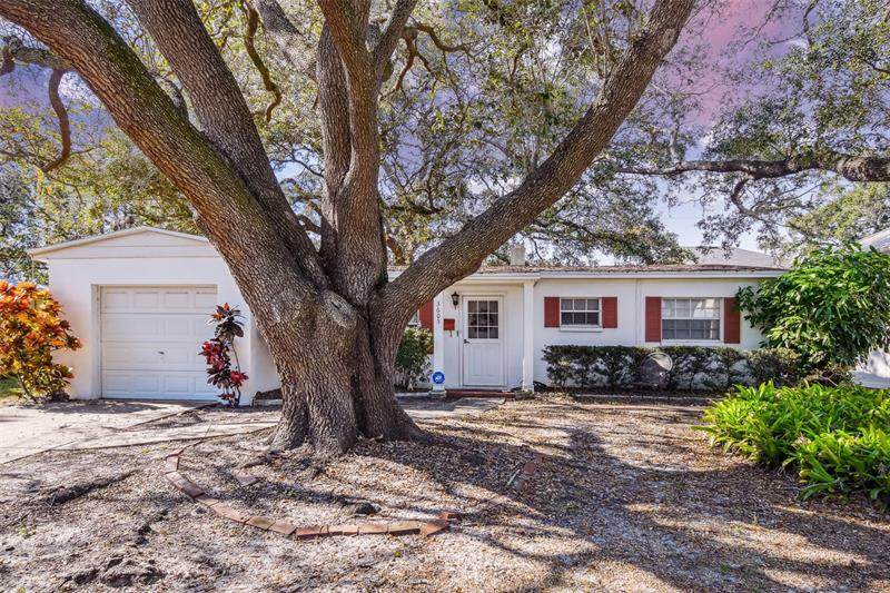 3605 Omar Avenue - Photo 1