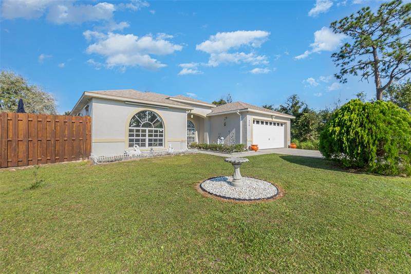 428 Albatross Court - Photo 1
