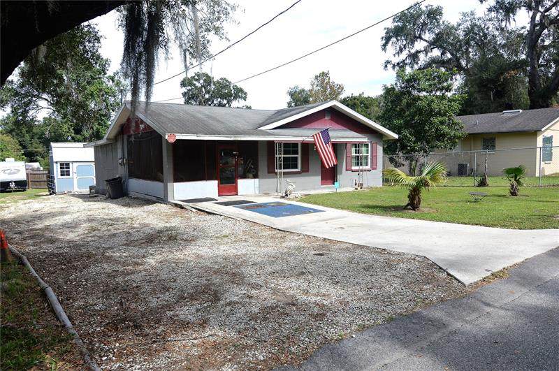 37329 Magnolia Avenue - Photo 1