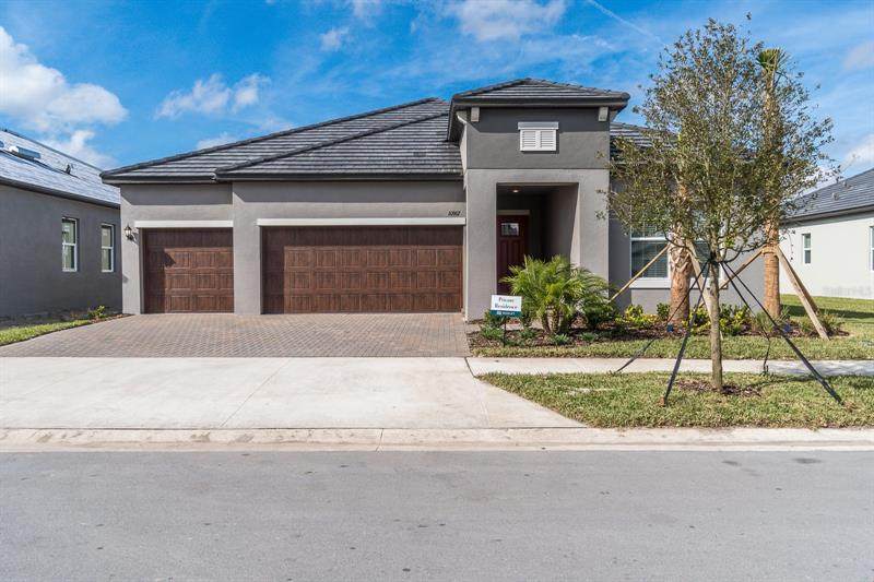 10967 Banyan Breeze Boulevard - Photo 1