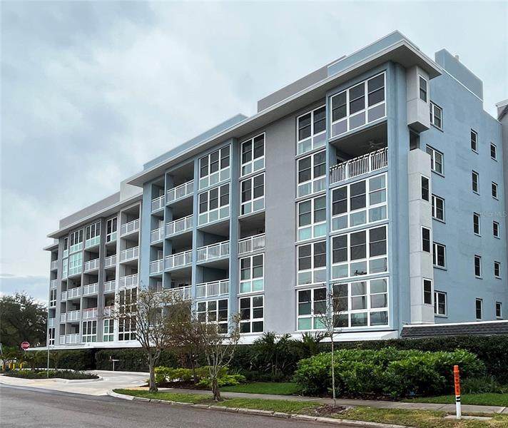 160 Columbia Drive - Photo 1