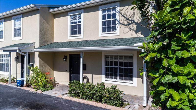 2906 Gandy Boulevard - Photo 1