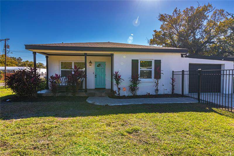 1521 Caracas Street - Photo 1