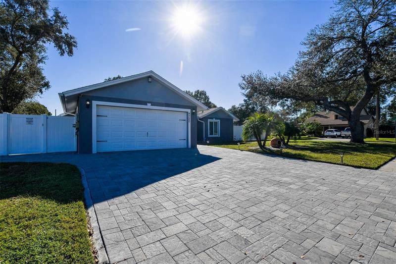 4720 Deerwalk Avenue - Photo 1