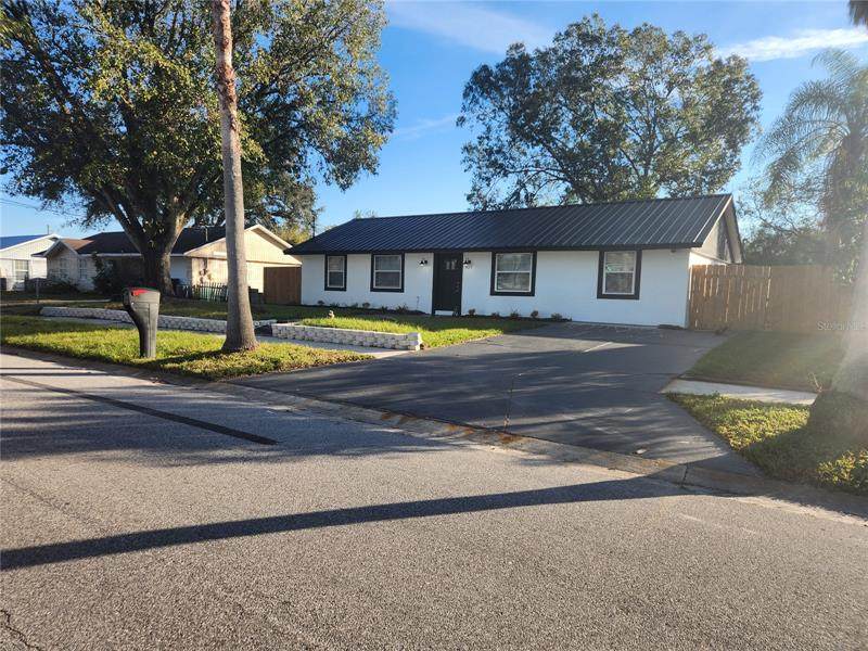 409 13TH Street - Photo 1