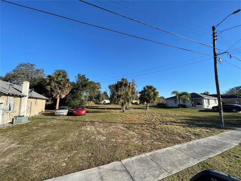550 Lemon Avenue - Photo 1