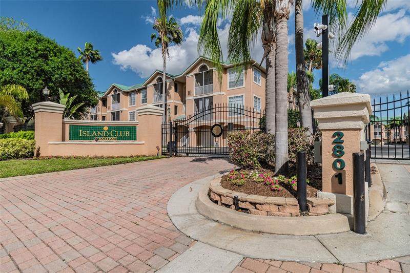 1208 Bay Club Circle - Photo 1