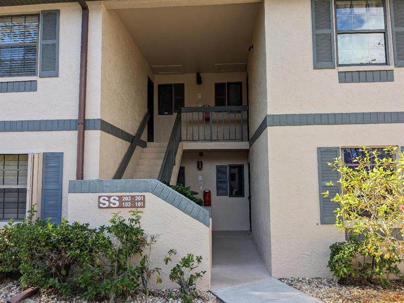 19505 Quesada Avenue - Photo 1