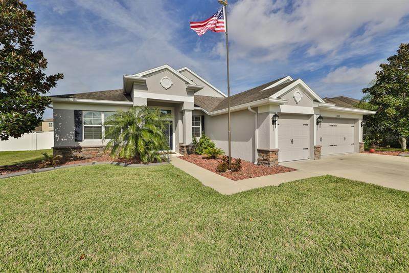11804 Newberry Grove Loop - Photo 1