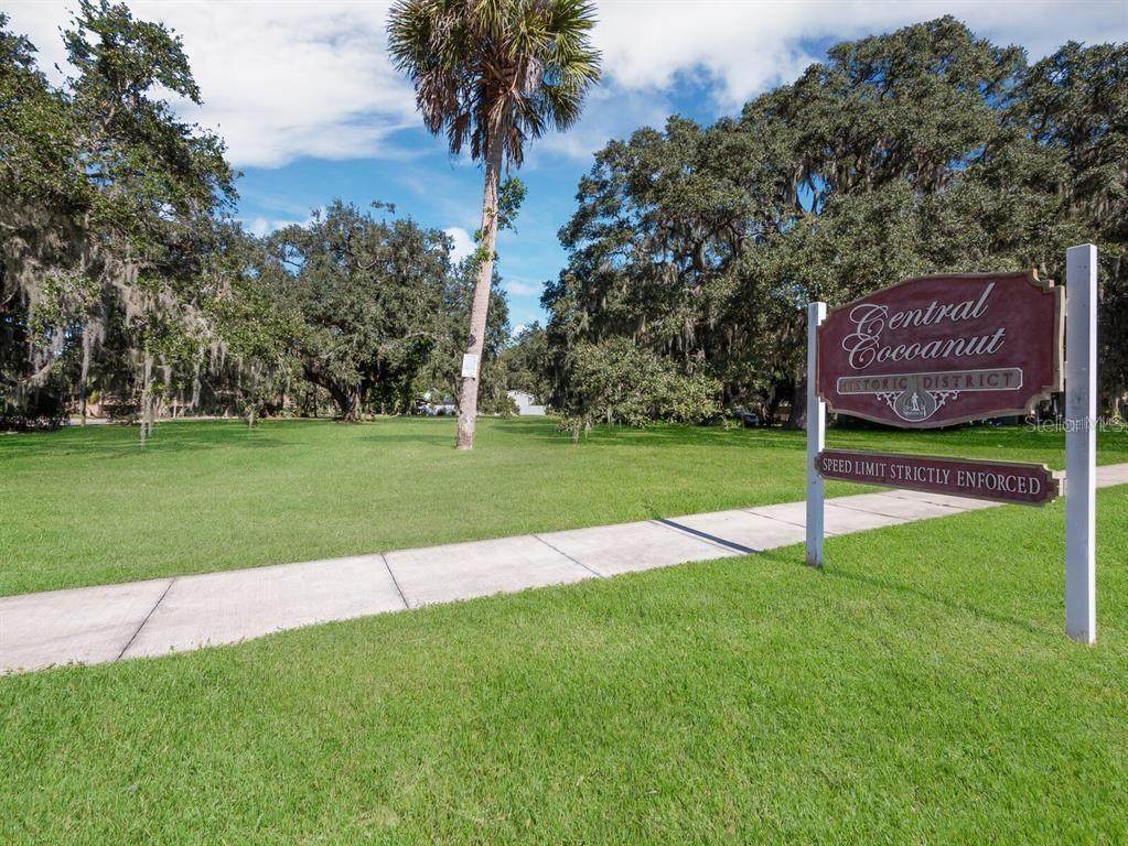 1800 Tamiami Trail - Photo 1