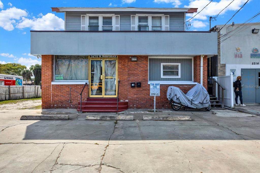 5210 Nebraska Avenue - Photo 1