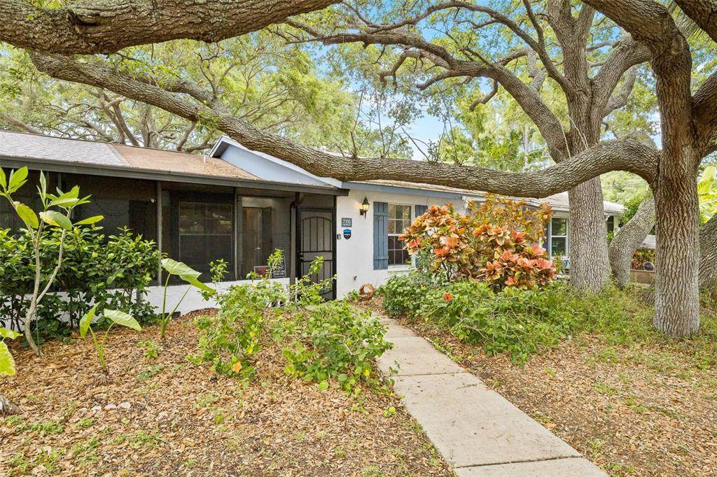 7115 Parkside Villas Drive - Photo 1
