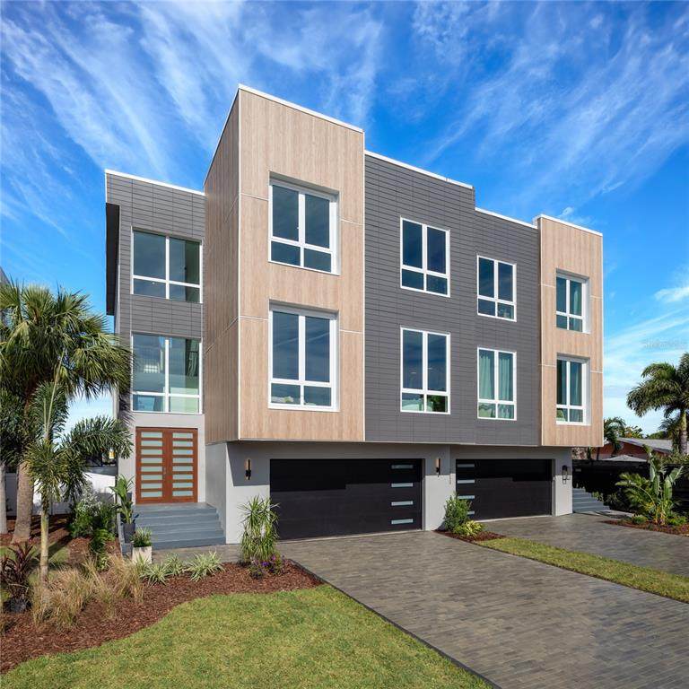 362 Capri Boulevard - Photo 1