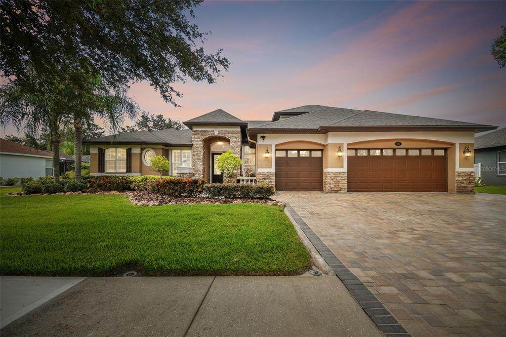 5602 Clouds Peak Drive - Photo 1