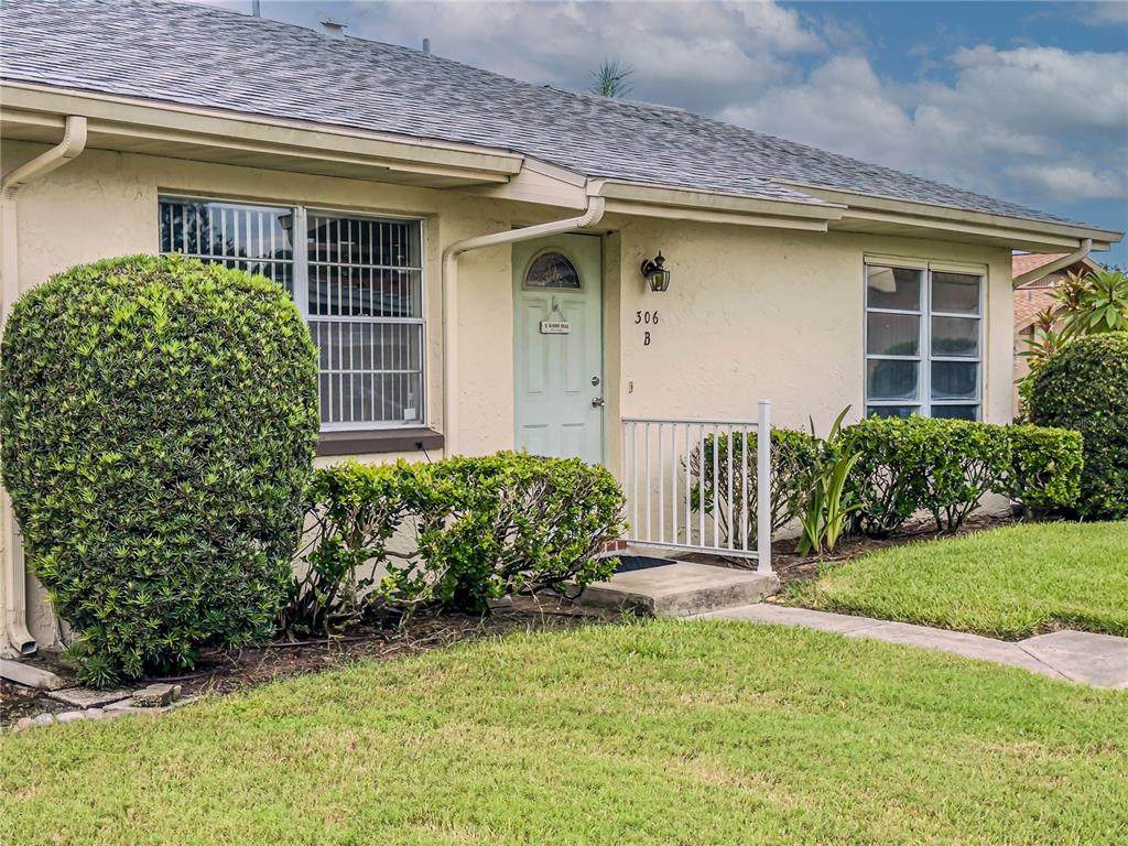 306 Friar Court - Photo 1