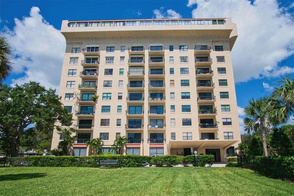 2109 Bayshore Boulevard - Photo 1