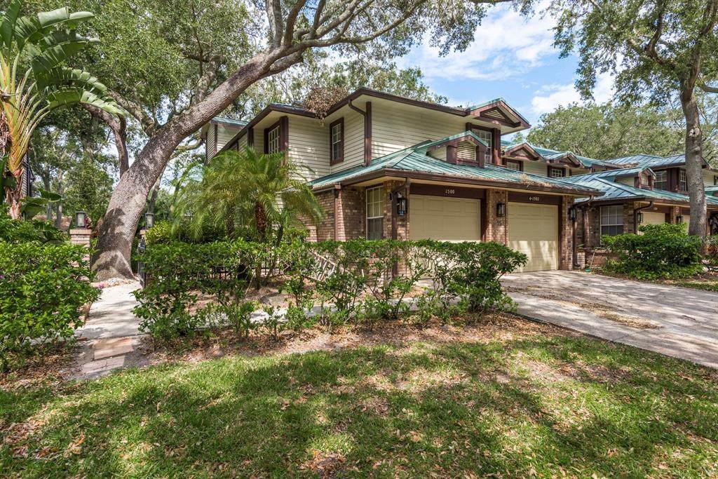 1500 Mahogany Lane - Photo 1