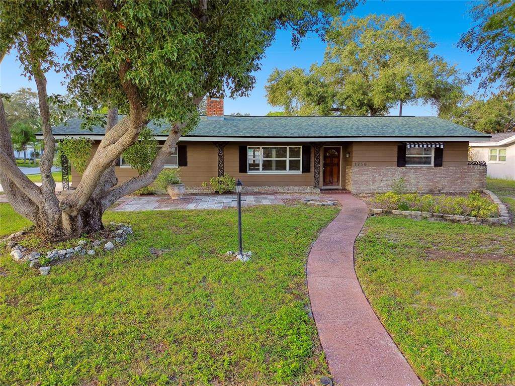 1756 Ashton Abbey Road - Photo 1