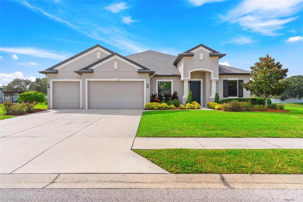 913 Buckhurst Drive - Photo 1