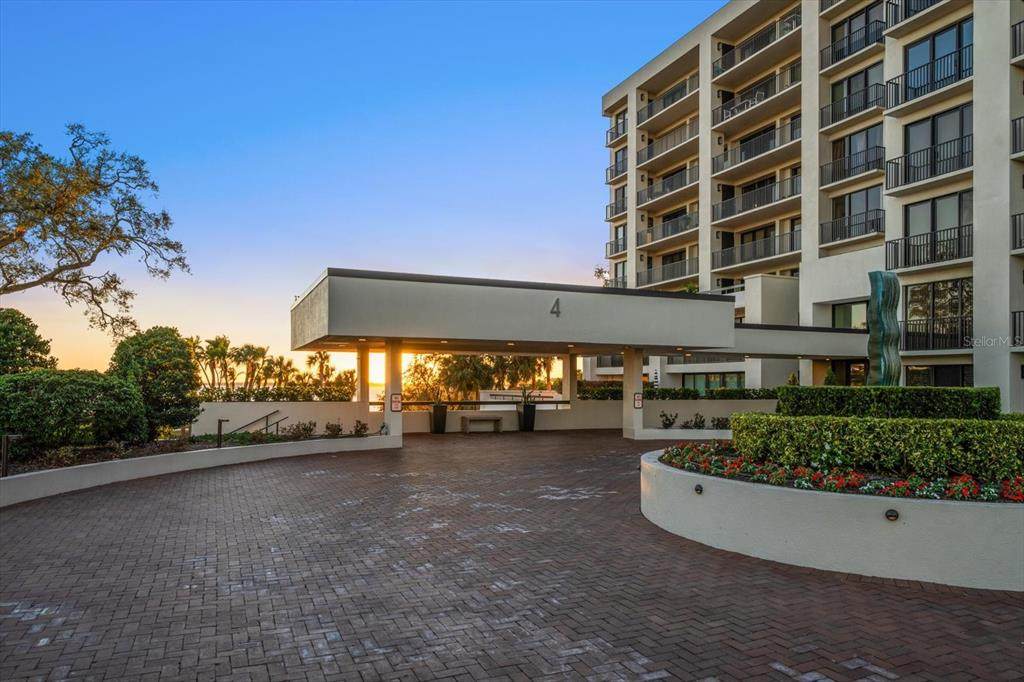 4 Belleview Boulevard - Photo 1