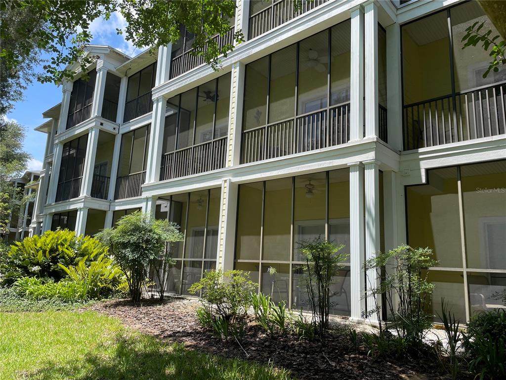 409 Lucaya Loop - Photo 1