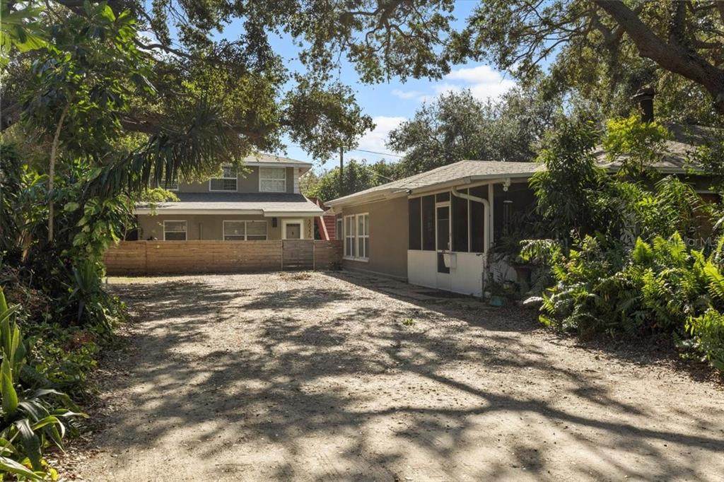 3022 Dartmouth Avenue - Photo 1