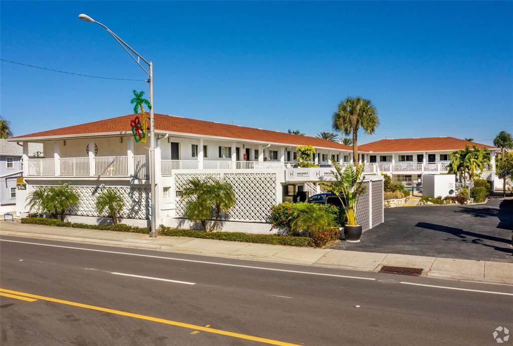14711 Gulf Boulevard - Photo 1