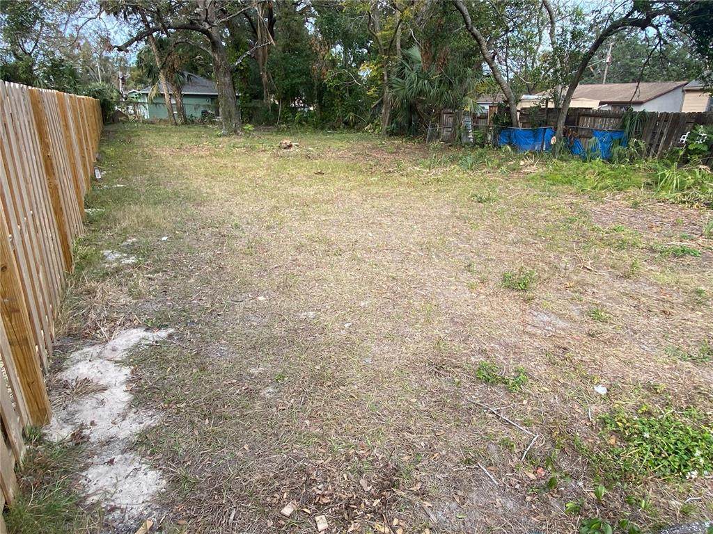 1020 93RD Avenue - Photo 1