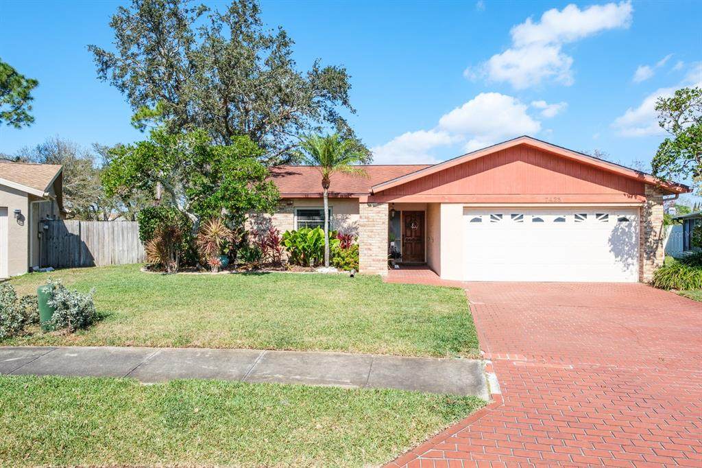 7425 118TH Drive - Photo 1