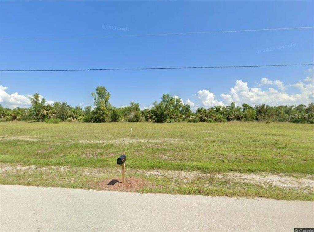 3813 46TH Lane - Photo 1