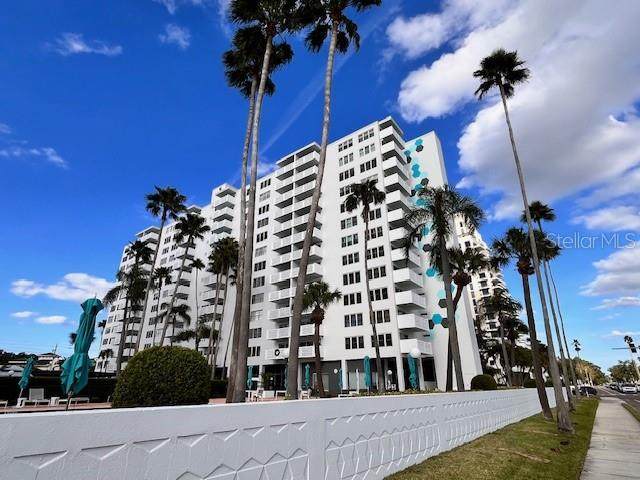 2401 Bayshore Boulevard - Photo 1