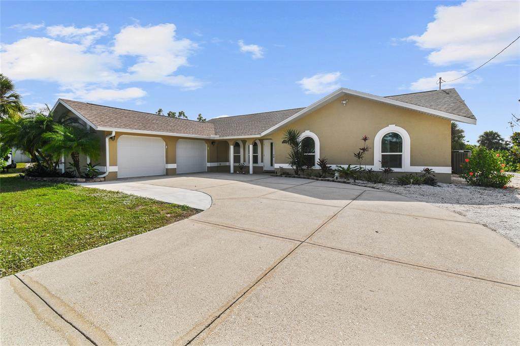 12769 Foresman Boulevard - Photo 1