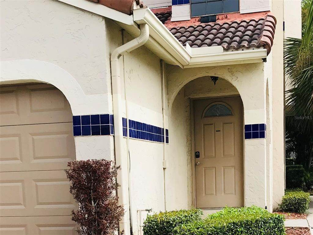 10425 La Mirage Court - Photo 1