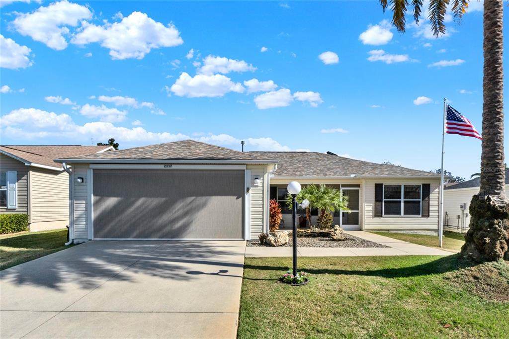 2337 St George Avenue - Photo 1