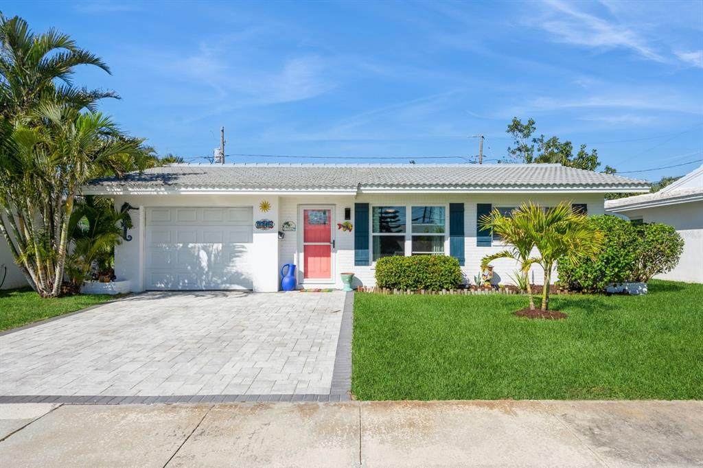 3715 98TH Avenue - Photo 1