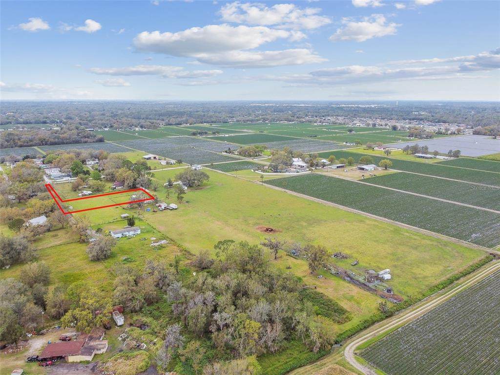 091683-0050 Sam Astin - Photo 1