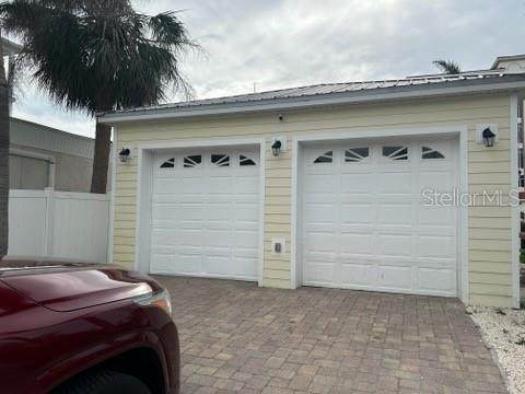 19109 Gulf Boulevard - Photo 1