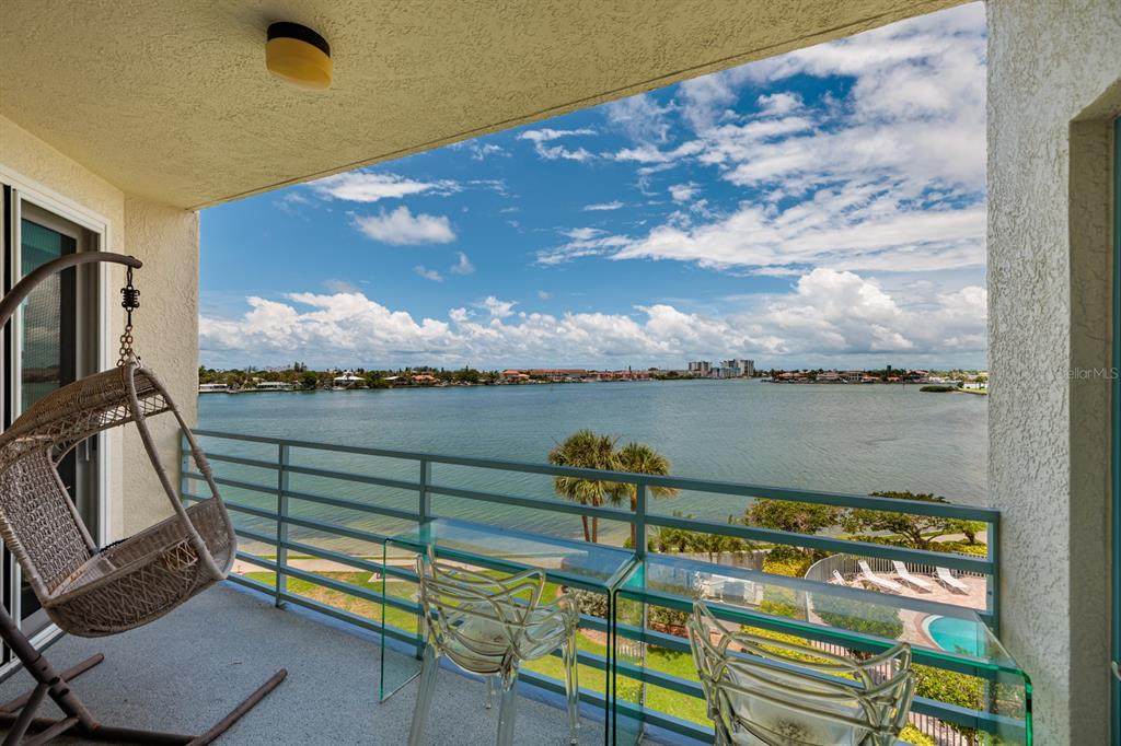 7932 Sailboat Key Boulevard - Photo 1