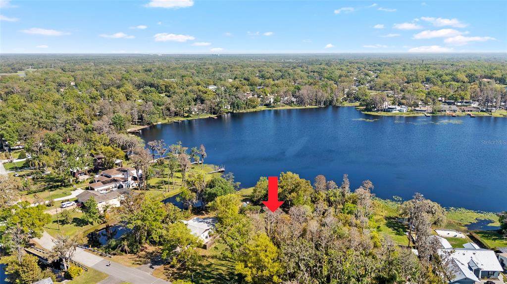 18703.5 Lakeshore Drive - Photo 1