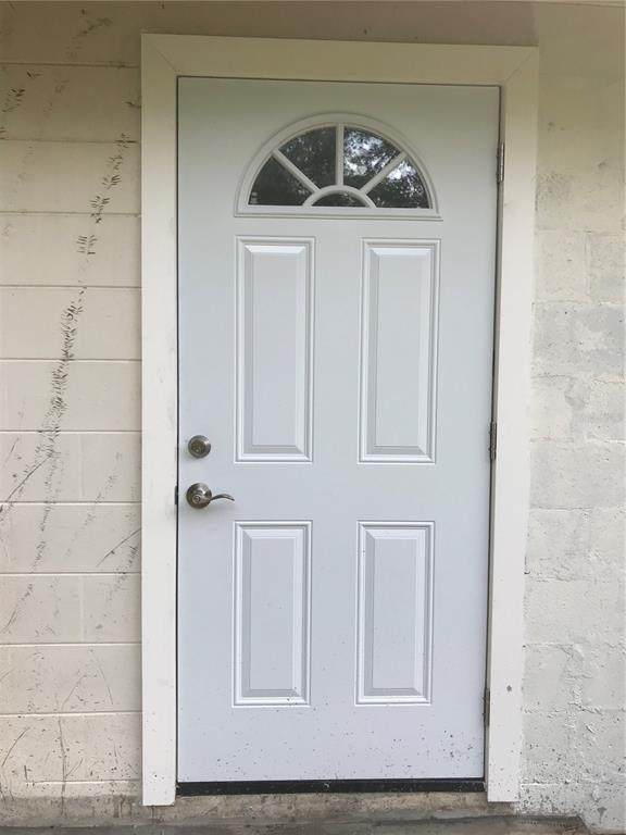 10408 Woodmere Road - Photo 1
