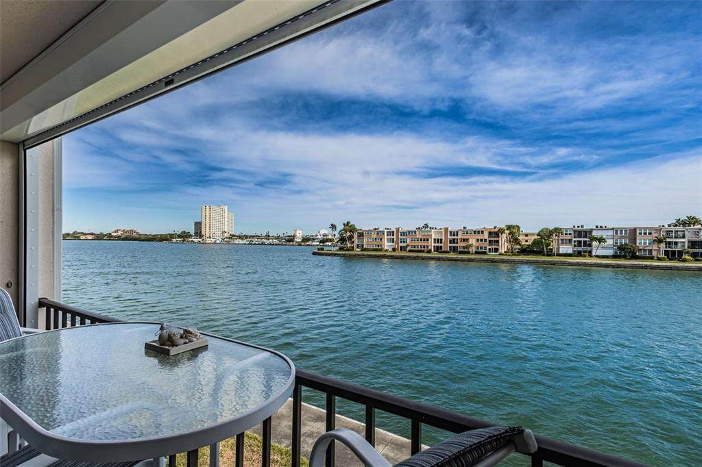 7645 Sun Island Drive - Photo 1