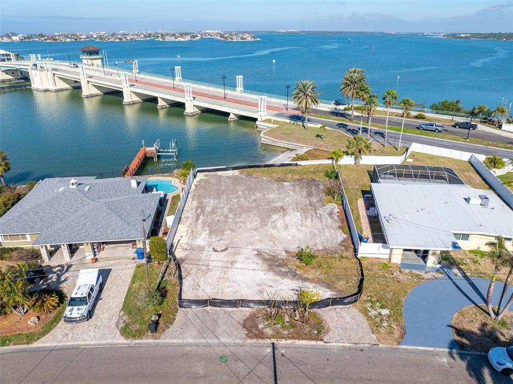 8043 Causeway Boulevard - Photo 1