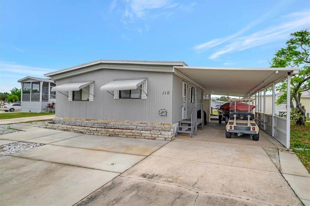 110 Saint Lucia Loop - Photo 1