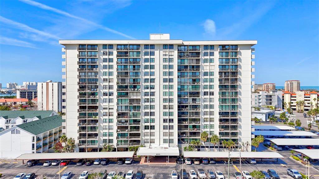 400 Island Way - Photo 1