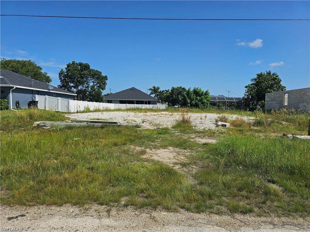 2713 5TH Terrace - Photo 1