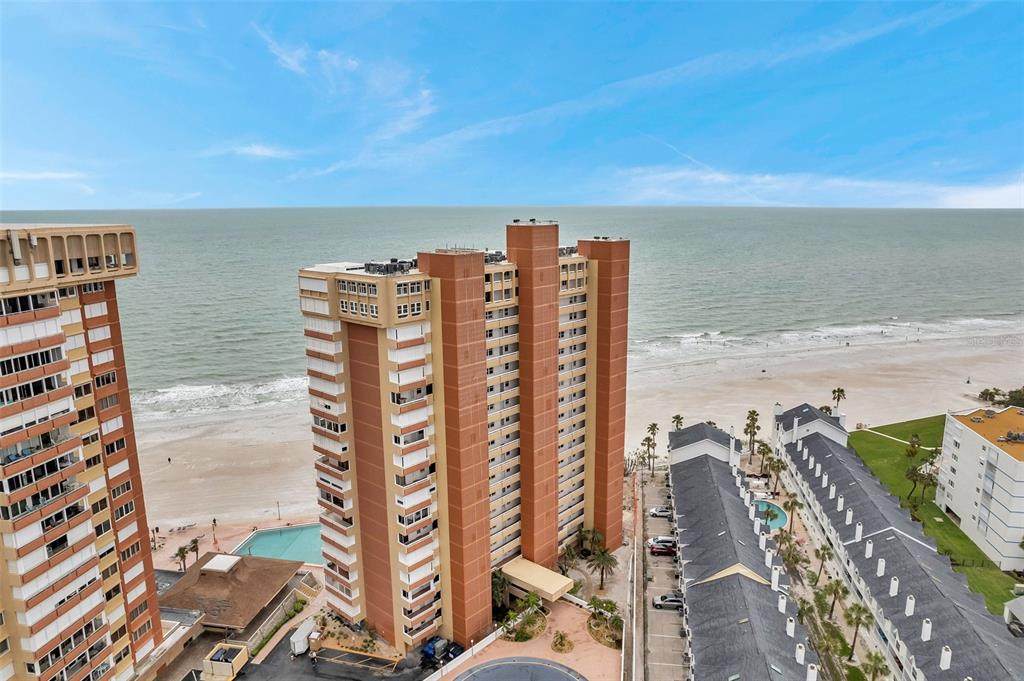 17940 Gulf Boulevard - Photo 1