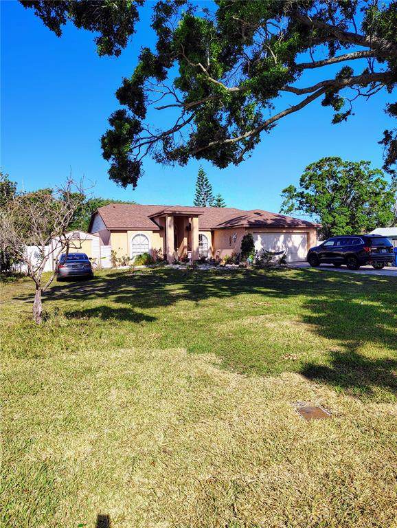 1061 6TH Street - Photo 1