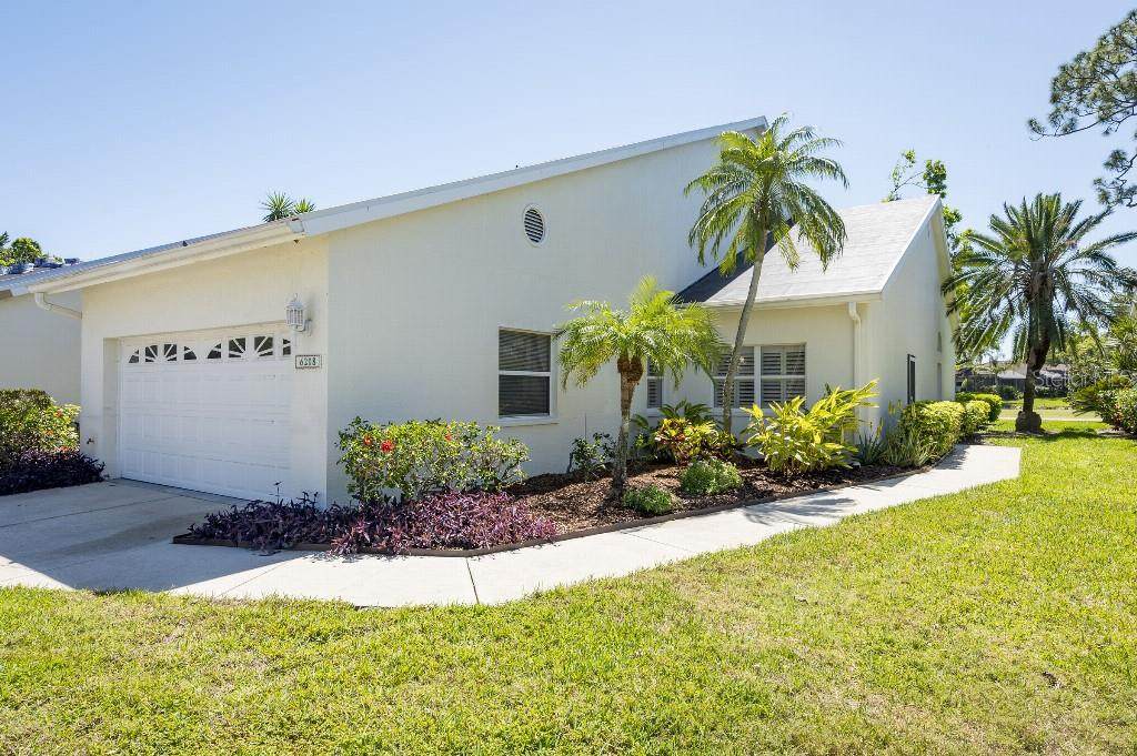 6208 Country Club Way - Photo 1