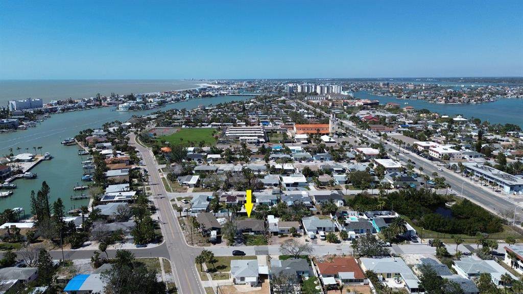 447 80TH Avenue - Photo 1