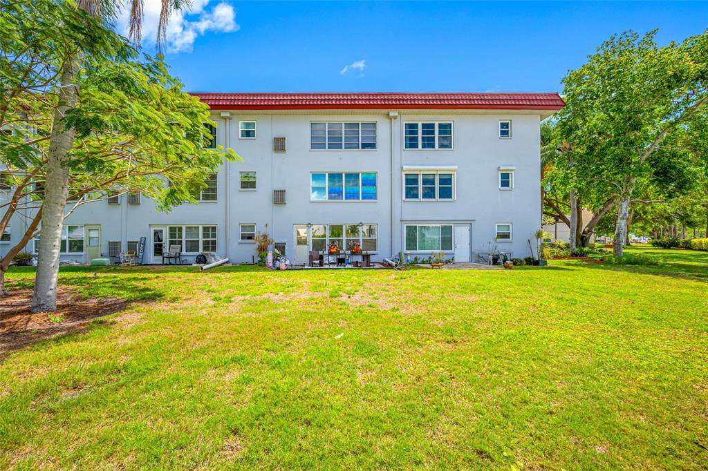 5660 80TH Street - Photo 1